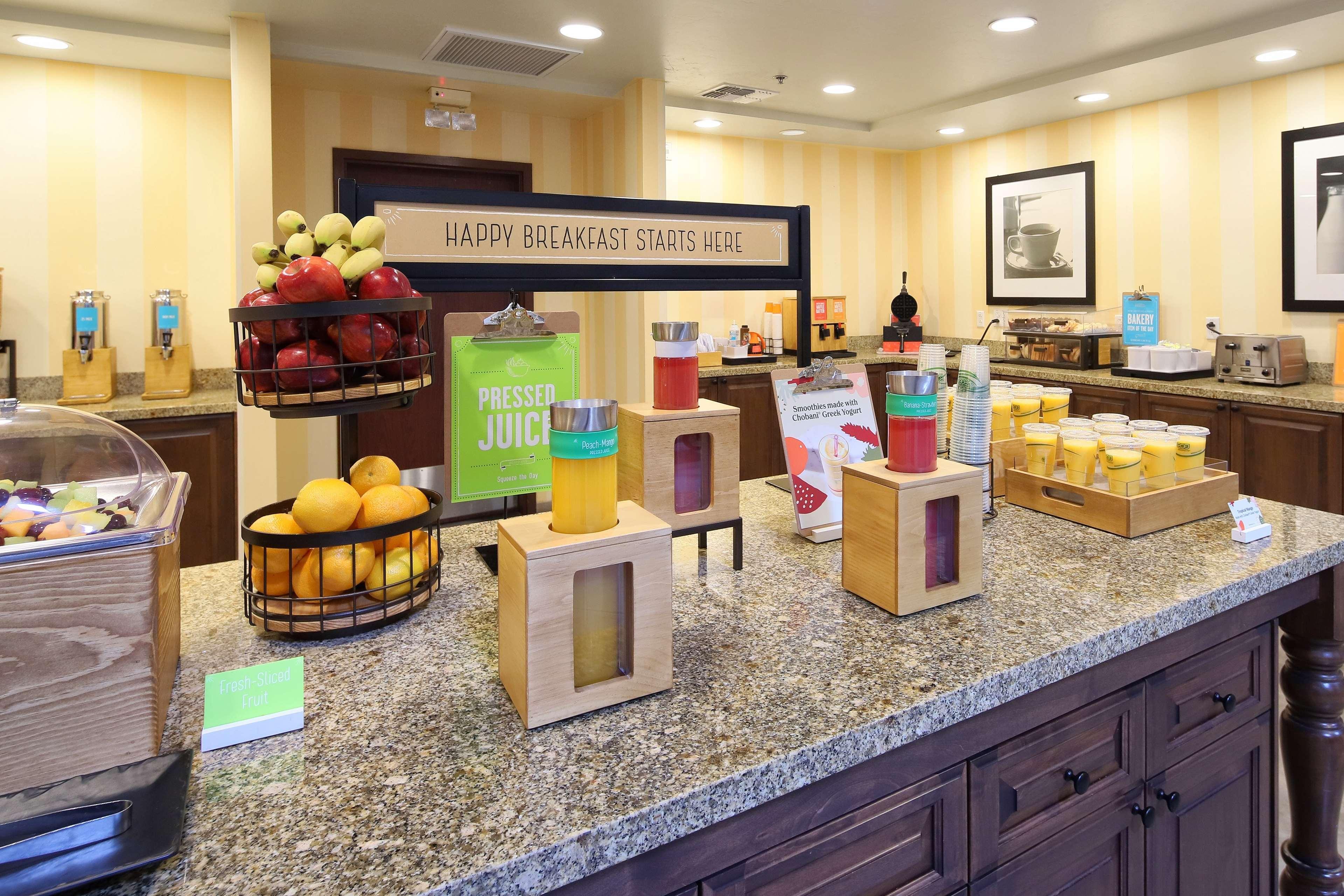 Hampton Inn & Suites Tucson Mall Bagian luar foto
