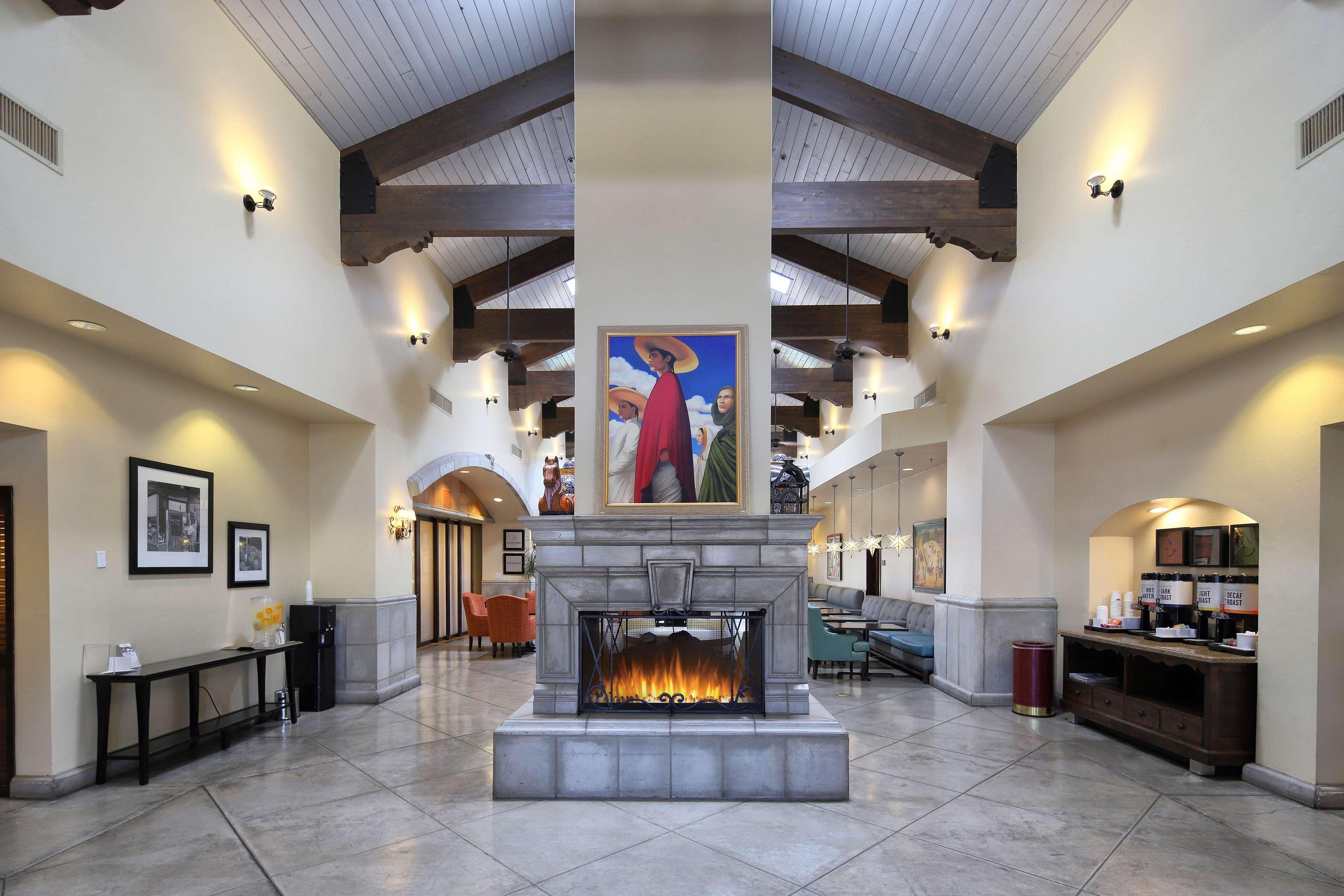 Hampton Inn & Suites Tucson Mall Bagian luar foto