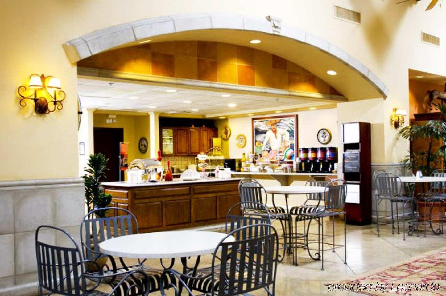 Hampton Inn & Suites Tucson Mall Restoran foto