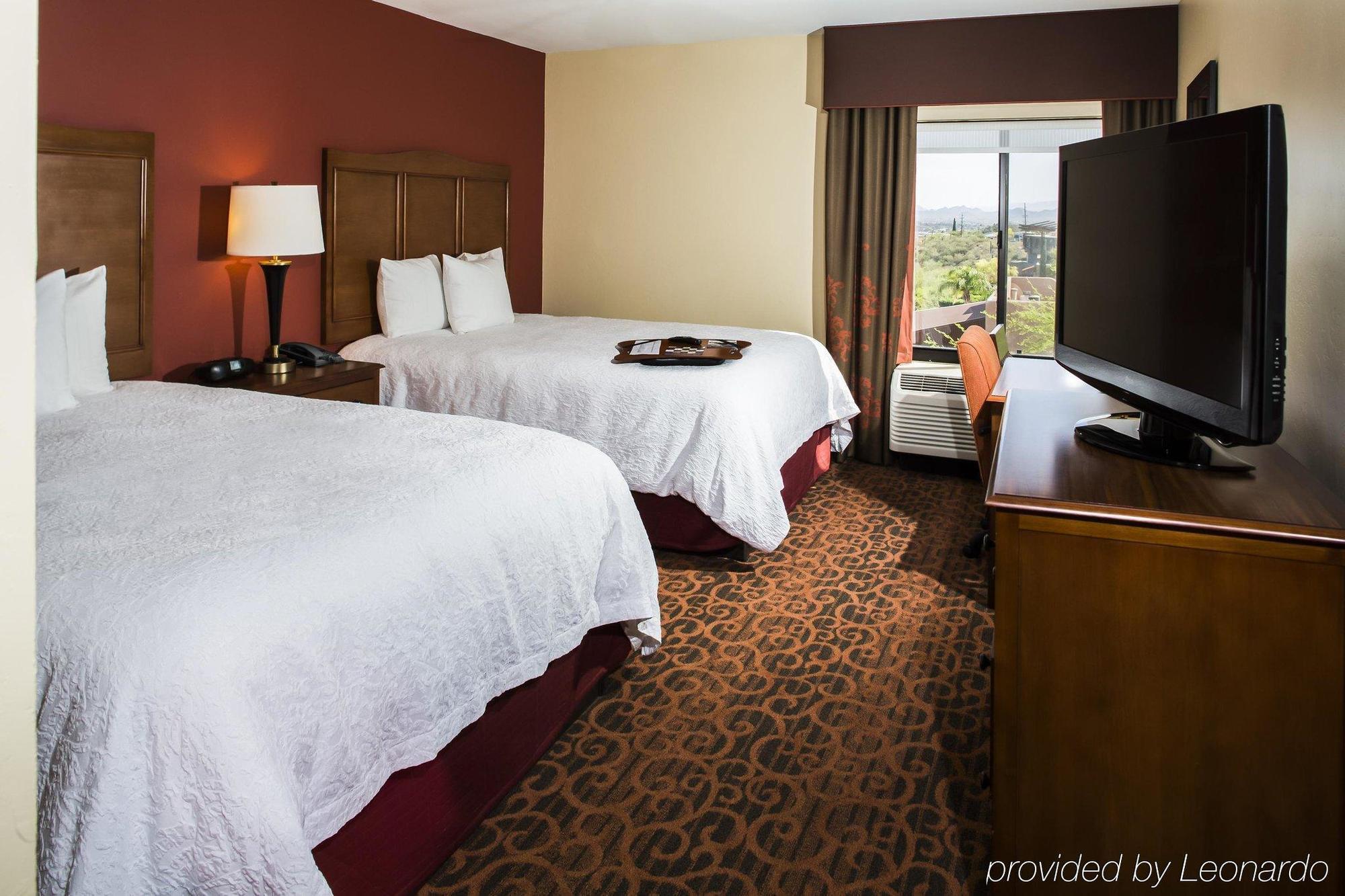 Hampton Inn & Suites Tucson Mall Bagian luar foto
